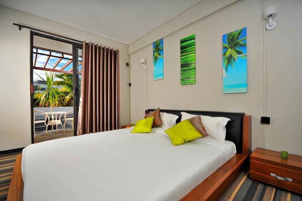 West Palm Inn Flic en Flac Phòng bức ảnh